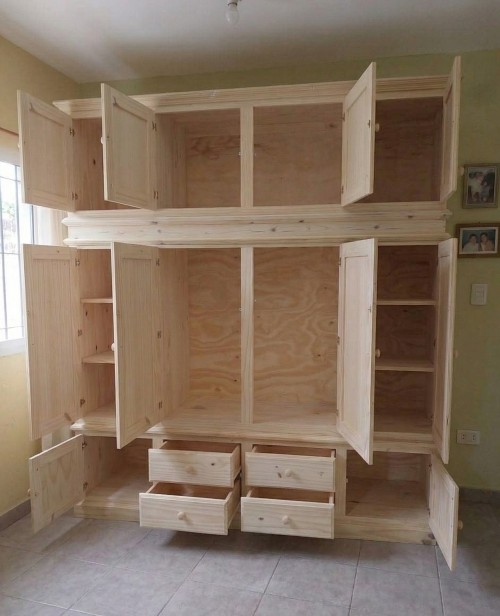 Ropero puerta abrir 200 x 230